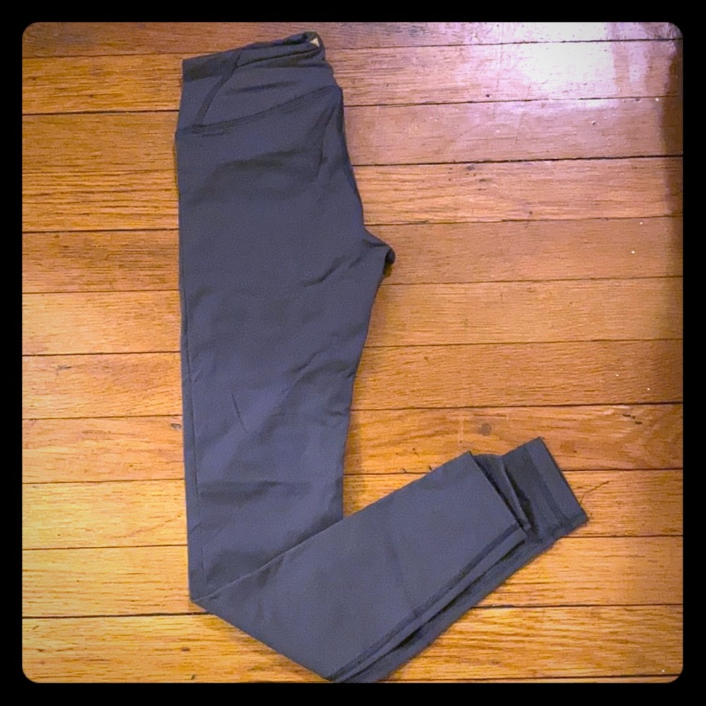 NWOT Yogasmoga Gray Leggings
